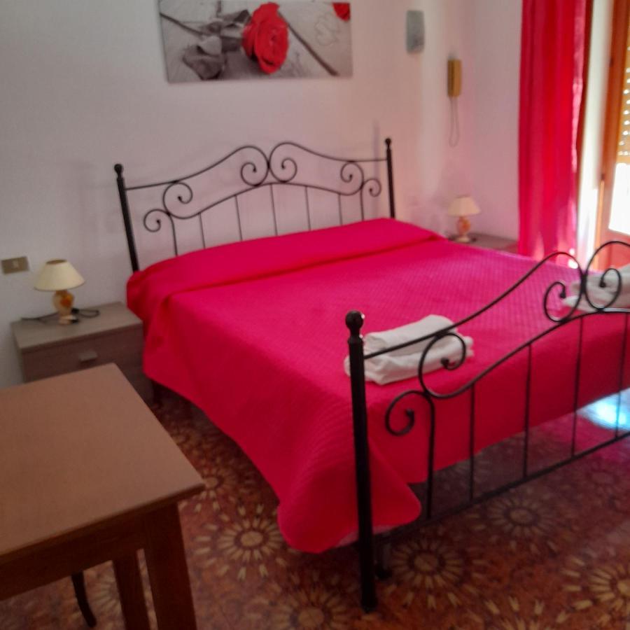 Hotel California Milazzo Eksteriør bilde