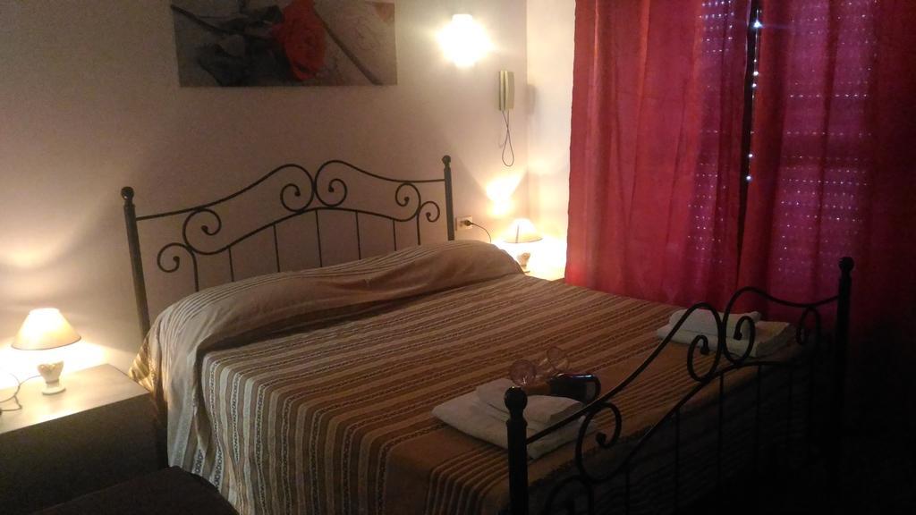 Hotel California Milazzo Eksteriør bilde